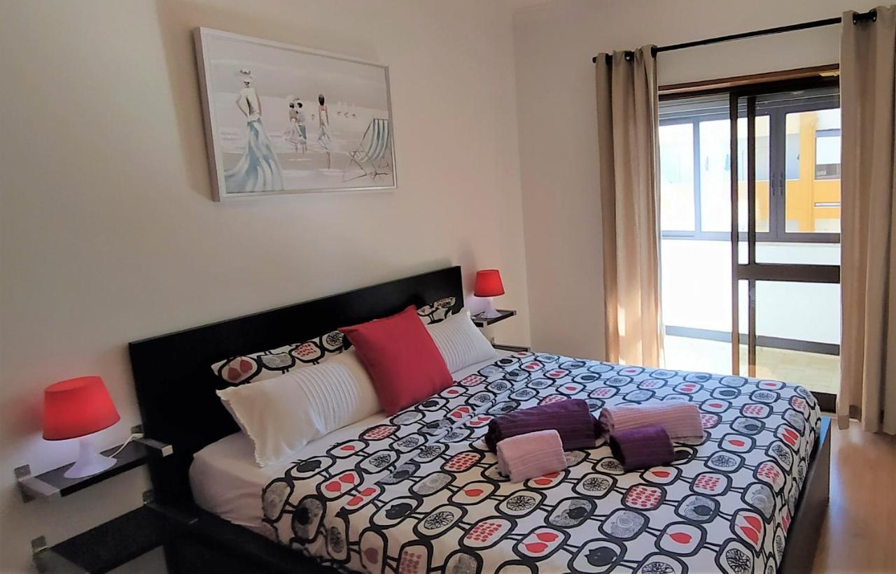 קוסטה דה קפאריקה Large Apartment Near The Beach And Lisbon מראה חיצוני תמונה