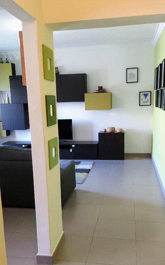 קוסטה דה קפאריקה Large Apartment Near The Beach And Lisbon מראה חיצוני תמונה