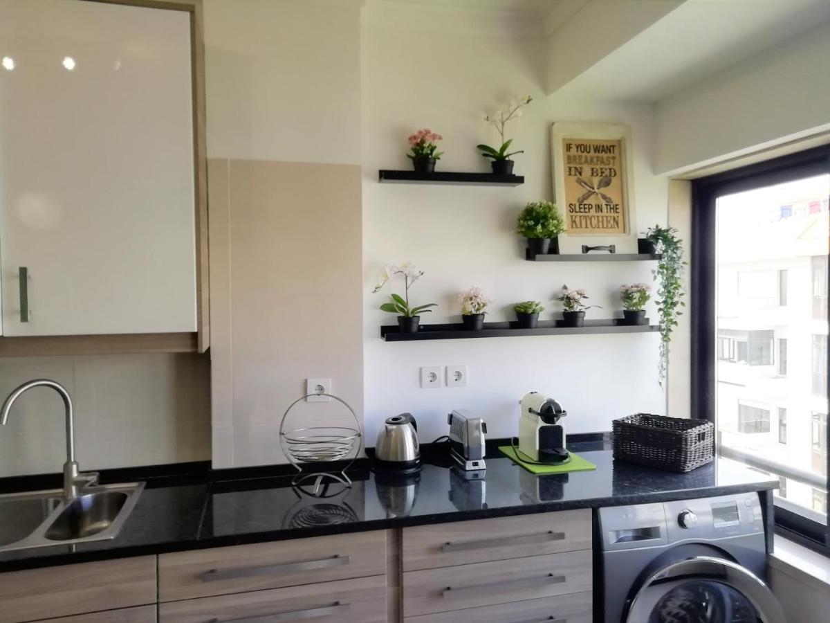 קוסטה דה קפאריקה Large Apartment Near The Beach And Lisbon מראה חיצוני תמונה