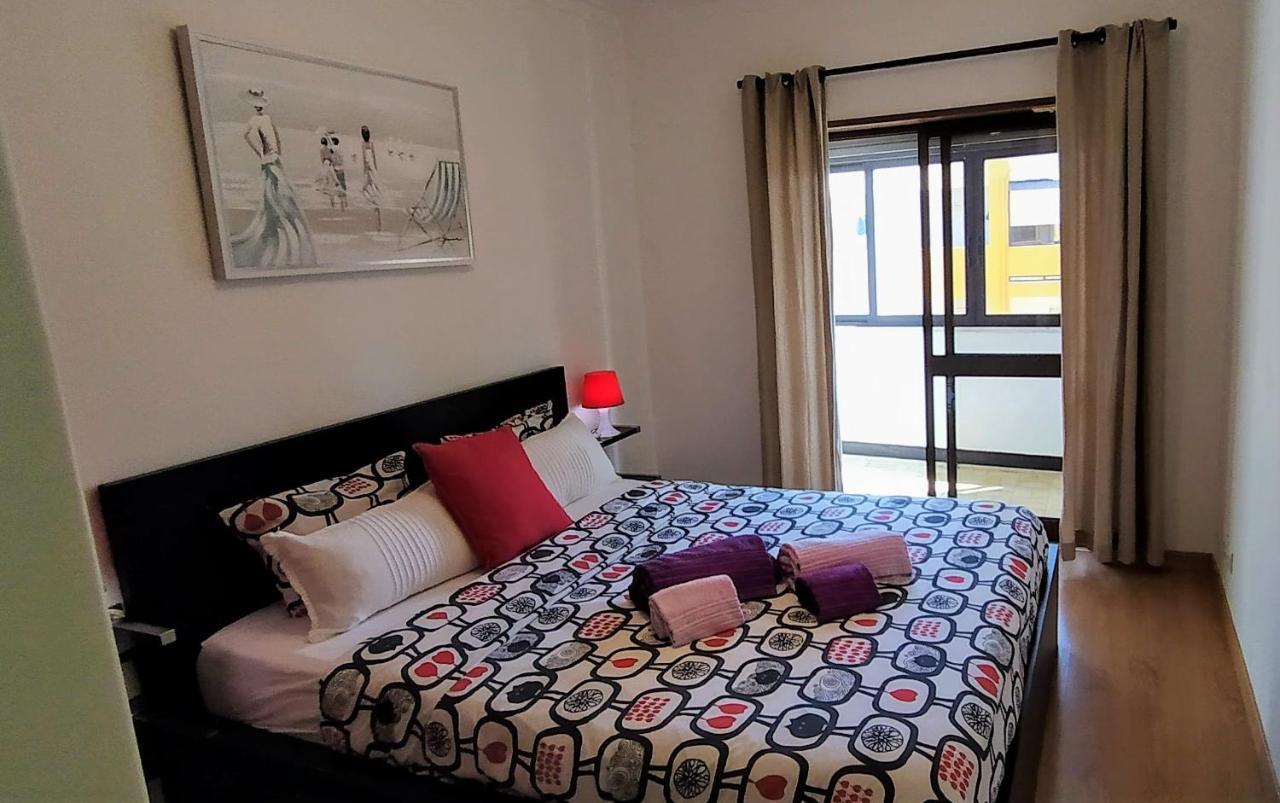 קוסטה דה קפאריקה Large Apartment Near The Beach And Lisbon מראה חיצוני תמונה